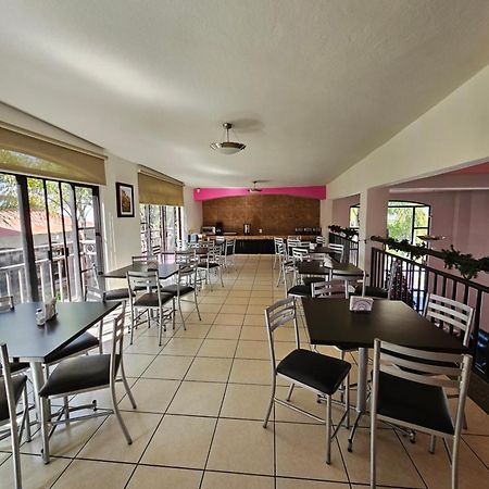 Hotel Ejecutivo Aeropuerto Alvaro Obregon Bagian luar foto