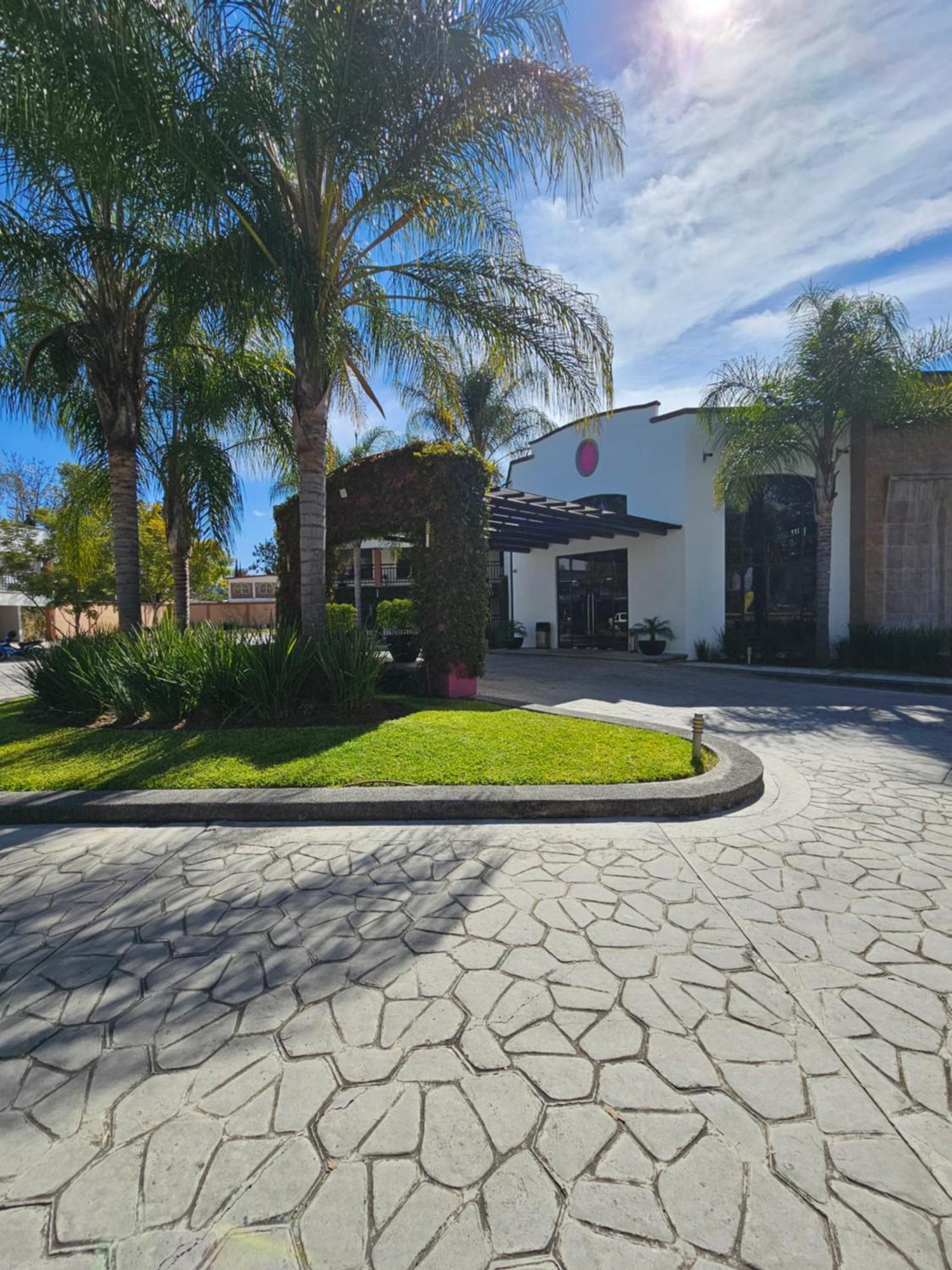Hotel Ejecutivo Aeropuerto Alvaro Obregon Bagian luar foto