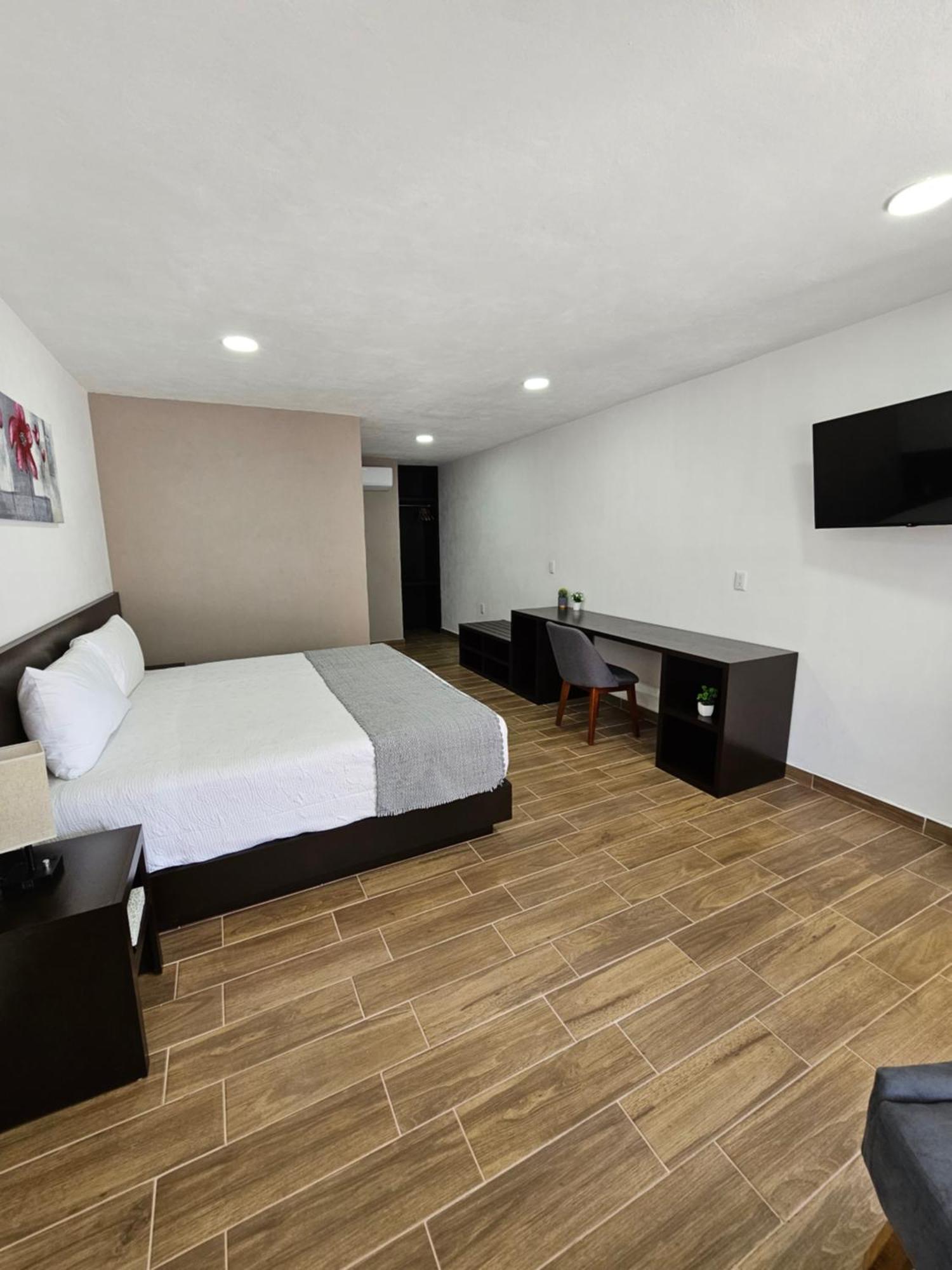 Hotel Ejecutivo Aeropuerto Alvaro Obregon Bagian luar foto